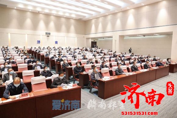 全国脱贫攻坚先进事迹巡回报告会在济南举行