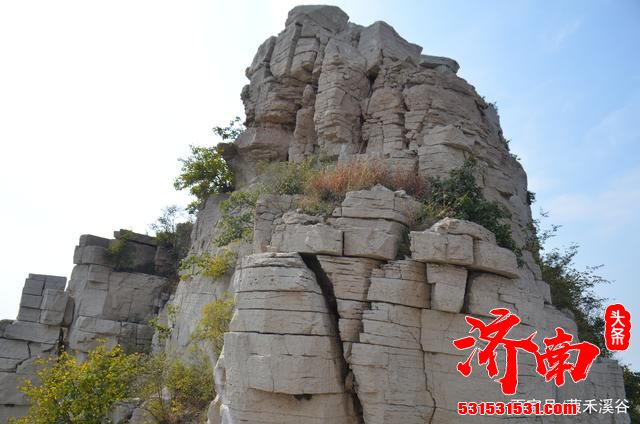 济南区西南部的开山，那座夺去著名诗人徐志摩生命的地方