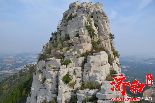 济南区西南部的开山，那座夺去著名诗人徐志摩生命的地方