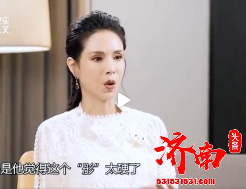 “不老女神”李若彤表示，自己的名字是导演徐克改的