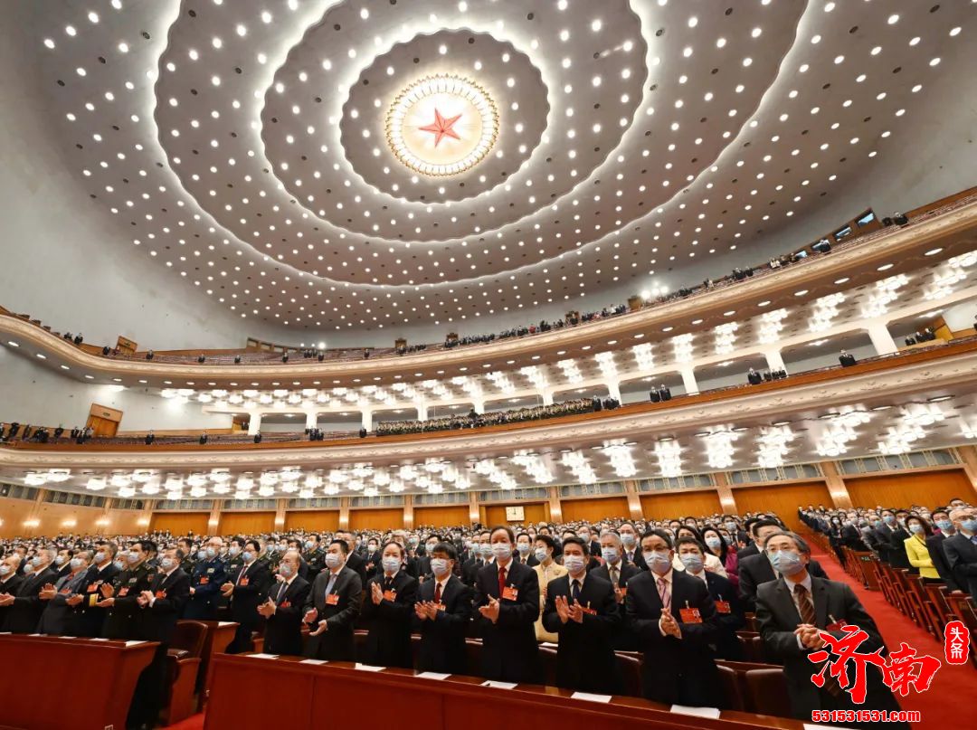 3月10日中国人民政治协商会议第十三届全国委员会第五次会议在北京人民大会堂举行闭幕会