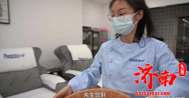 职业不分高低贵贱 211女研究生从事修脚行业