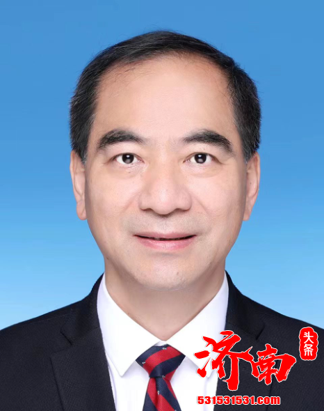 郝平同志任北京大学党委书记，不再担任北京大学校长职务