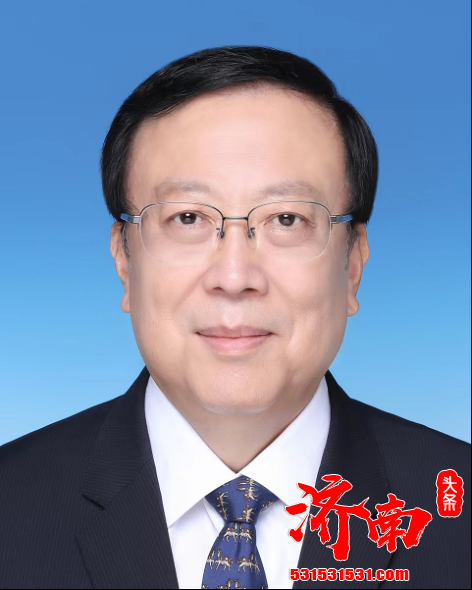 郝平同志任北京大学党委书记，不再担任北京大学校长职务